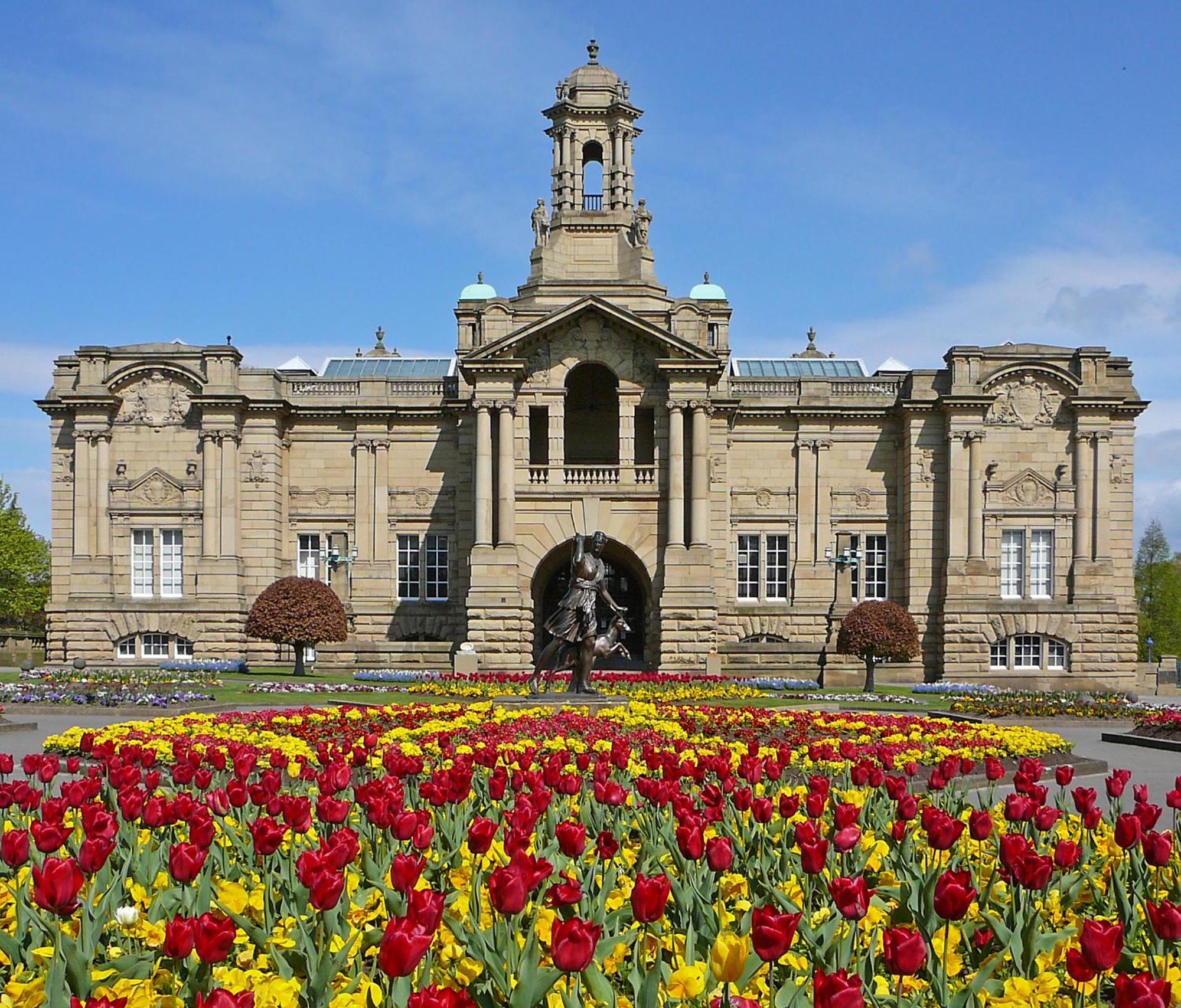 Private Courtyard Apartment In Bradford With Parking Shipley  Eksteriør bilde